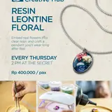 Resin Leontine Floral