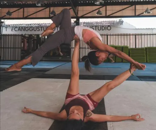 Acro Yoga Jam w/ Raldo