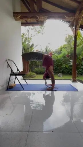 Alignment Yoga w/ Rodrigo