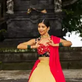 Bollywood Dance Choreography w/ Diya
